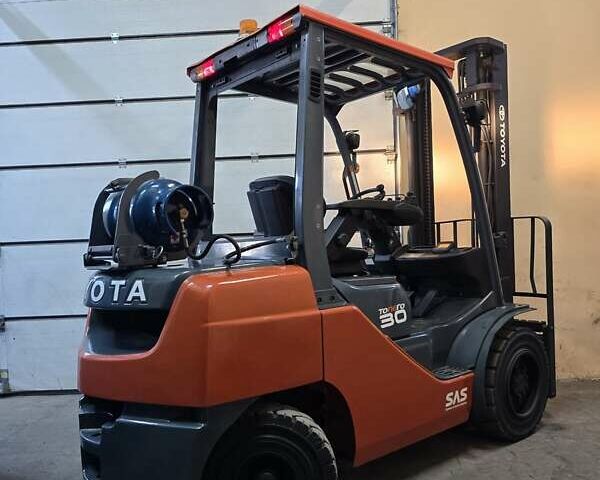 Тойота 02-8FGF30, объемом двигателя 2.2 л и пробегом 0 тыс. км за 15806 $, фото 1 на Automoto.ua