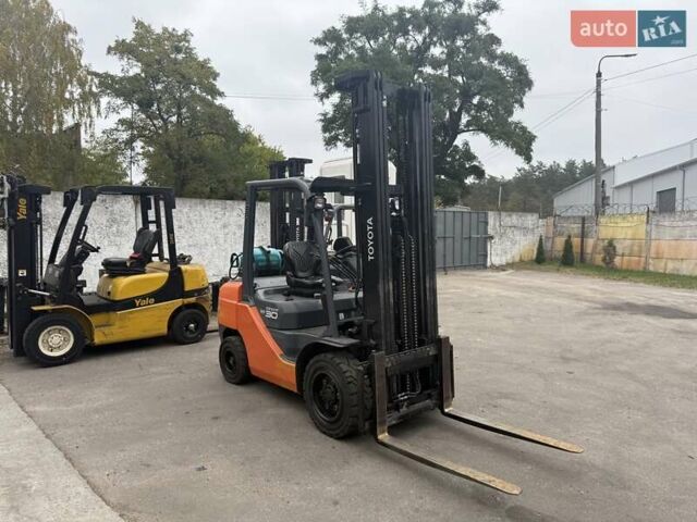 Тойота 02-8FGF30, объемом двигателя 0 л и пробегом 0 тыс. км за 17500 $, фото 2 на Automoto.ua