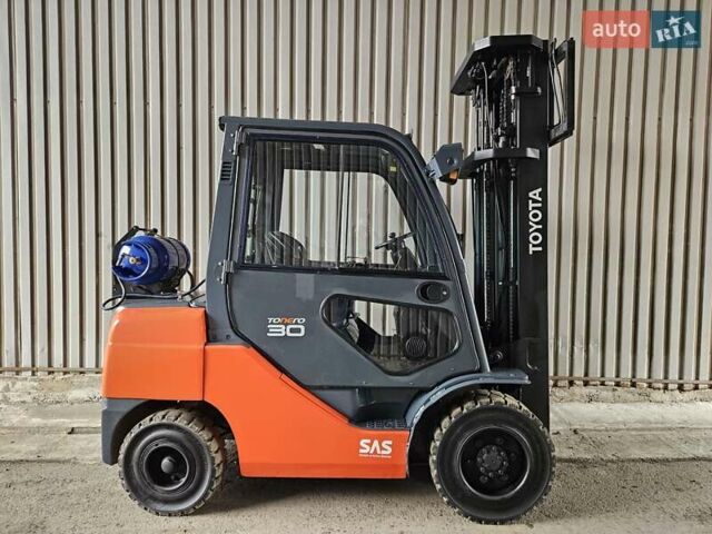 Тойота 02-8FGF30, объемом двигателя 2.2 л и пробегом 4 тыс. км за 20800 $, фото 6 на Automoto.ua