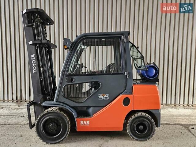 Тойота 02-8FGF30, объемом двигателя 2.2 л и пробегом 4 тыс. км за 20800 $, фото 7 на Automoto.ua