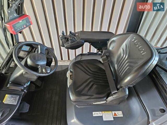 Тойота 02-8FGF30, объемом двигателя 2.2 л и пробегом 4 тыс. км за 21900 $, фото 8 на Automoto.ua