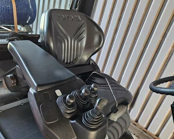 Тойота 02-8FGF30, объемом двигателя 2.2 л и пробегом 4 тыс. км за 21900 $, фото 26 на Automoto.ua