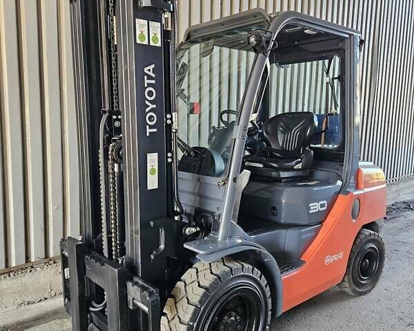 Тойота 02-8FGF30, объемом двигателя 2.2 л и пробегом 4 тыс. км за 21900 $, фото 4 на Automoto.ua