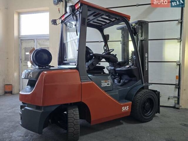 Тойота 02-8FGF30, объемом двигателя 2.2 л и пробегом 30 тыс. км за 24471 $, фото 3 на Automoto.ua