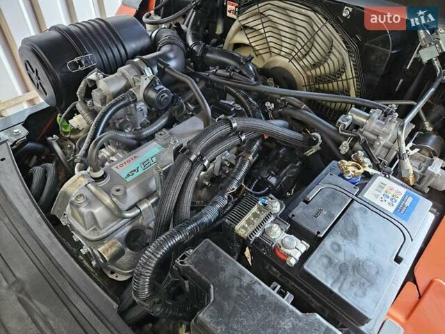 Тойота 02-8FGJF35, объемом двигателя 2.2 л и пробегом 8 тыс. км за 21000 $, фото 19 на Automoto.ua