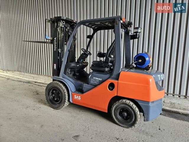 Тойота 02-8FGJF35, объемом двигателя 2.2 л и пробегом 8 тыс. км за 21000 $, фото 9 на Automoto.ua