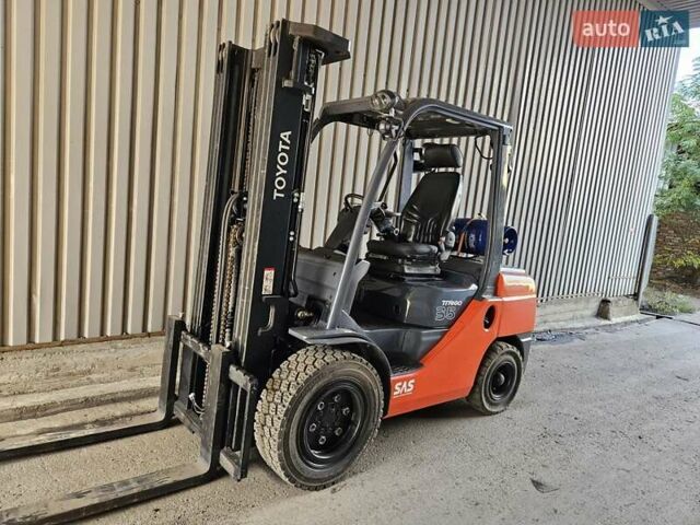 Тойота 02-8FGJF35, объемом двигателя 2.2 л и пробегом 8 тыс. км за 21000 $, фото 7 на Automoto.ua