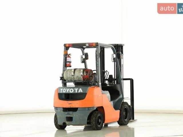 Красный Тойота 32FG-25, объемом двигателя 0 л и пробегом 1 тыс. км за 21300 $, фото 3 на Automoto.ua