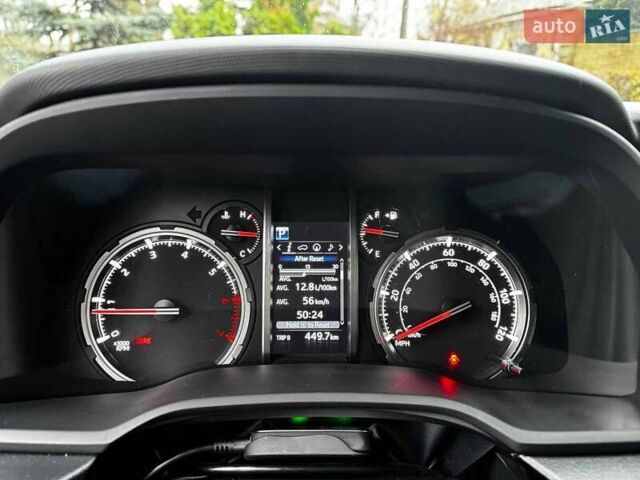 Белый Тойота 4Раннер, объемом двигателя 4 л и пробегом 122 тыс. км за 35990 $, фото 17 на Automoto.ua