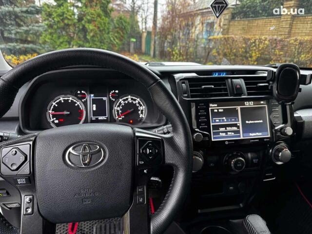 Білий Тойота 4Раннер, об'ємом двигуна 4 л та пробігом 122 тис. км за 35990 $, фото 27 на Automoto.ua