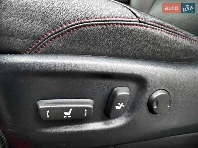 Белый Тойота 4Раннер, объемом двигателя 4 л и пробегом 122 тыс. км за 35990 $, фото 15 на Automoto.ua