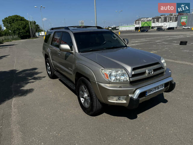Бежевий Тойота 4Раннер, об'ємом двигуна 4 л та пробігом 327 тис. км за 11500 $, фото 6 на Automoto.ua