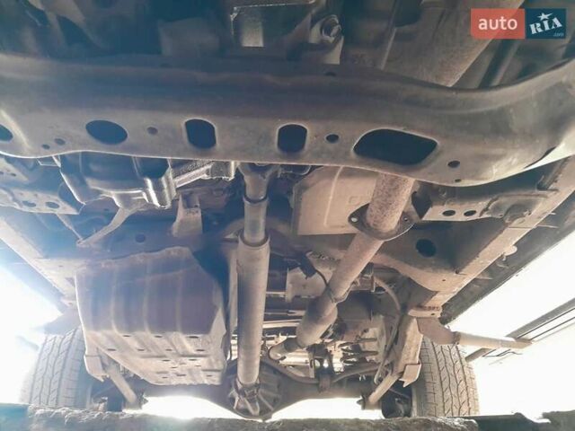 Черный Тойота 4Раннер, объемом двигателя 3 л и пробегом 350 тыс. км за 4800 $, фото 1 на Automoto.ua