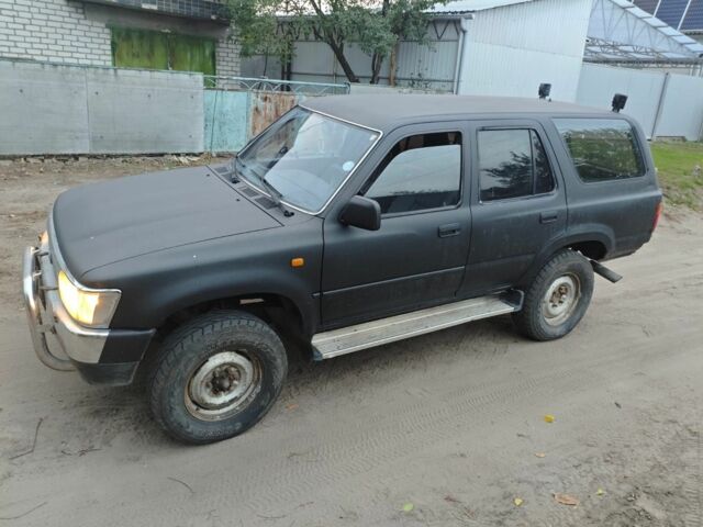 Черный Тойота 4Раннер, объемом двигателя 2.4 л и пробегом 512 тыс. км за 3500 $, фото 3 на Automoto.ua