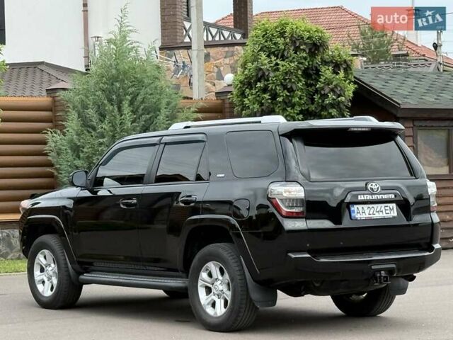 Чорний Тойота 4Раннер, об'ємом двигуна 3.96 л та пробігом 134 тис. км за 23500 $, фото 15 на Automoto.ua