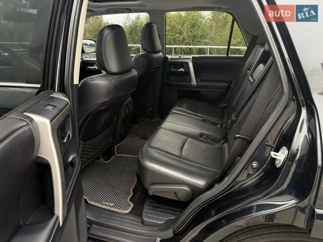 Черный Тойота 4Раннер, объемом двигателя 3.96 л и пробегом 195 тыс. км за 25950 $, фото 23 на Automoto.ua