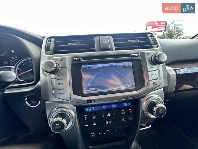 Черный Тойота 4Раннер, объемом двигателя 3.96 л и пробегом 193 тыс. км за 25630 $, фото 11 на Automoto.ua