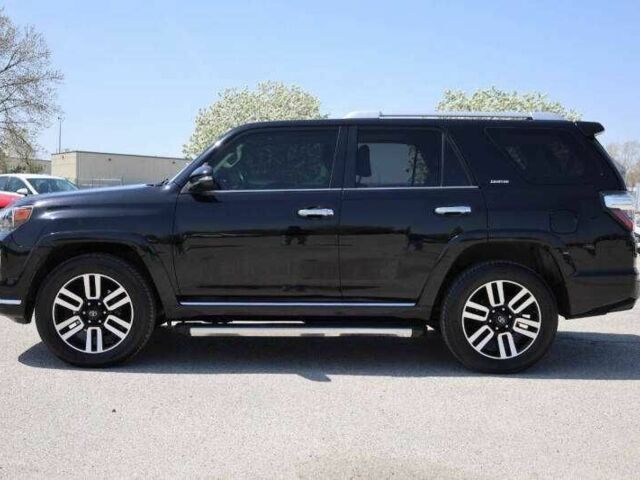 Черный Тойота 4Раннер, объемом двигателя 4 л и пробегом 98 тыс. км за 11700 $, фото 1 на Automoto.ua