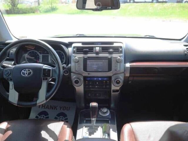 Черный Тойота 4Раннер, объемом двигателя 4 л и пробегом 98 тыс. км за 11700 $, фото 11 на Automoto.ua