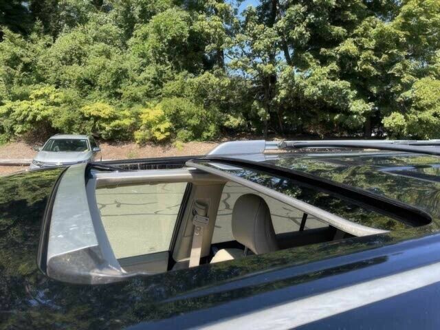 Черный Тойота 4Раннер, объемом двигателя 4 л и пробегом 35 тыс. км за 11600 $, фото 10 на Automoto.ua