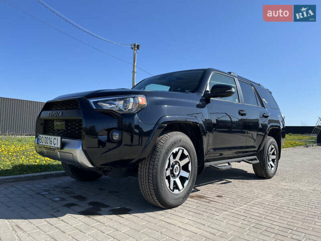 Черный Тойота 4Раннер, объемом двигателя 3.96 л и пробегом 14 тыс. км за 39000 $, фото 1 на Automoto.ua