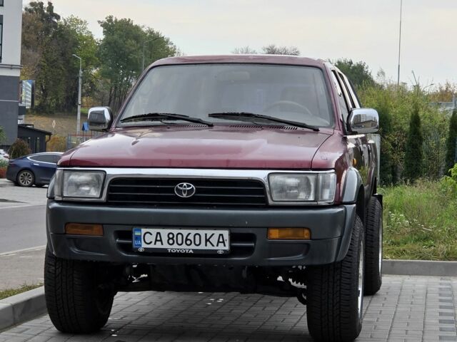 Красный Тойота 4Раннер, объемом двигателя 3 л и пробегом 267 тыс. км за 5990 $, фото 4 на Automoto.ua