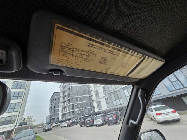 Красный Тойота 4Раннер, объемом двигателя 3 л и пробегом 267 тыс. км за 5990 $, фото 20 на Automoto.ua