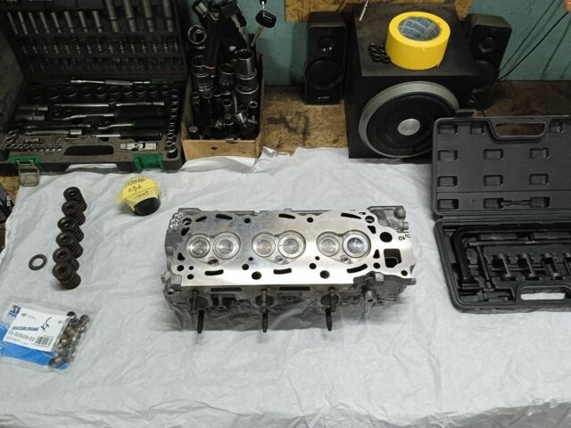 Красный Тойота 4Раннер, объемом двигателя 3 л и пробегом 267 тыс. км за 5990 $, фото 12 на Automoto.ua