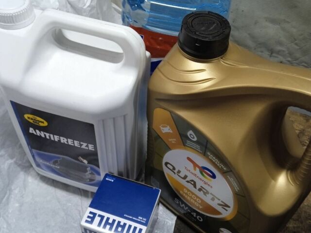 Красный Тойота 4Раннер, объемом двигателя 3 л и пробегом 267 тыс. км за 5990 $, фото 19 на Automoto.ua