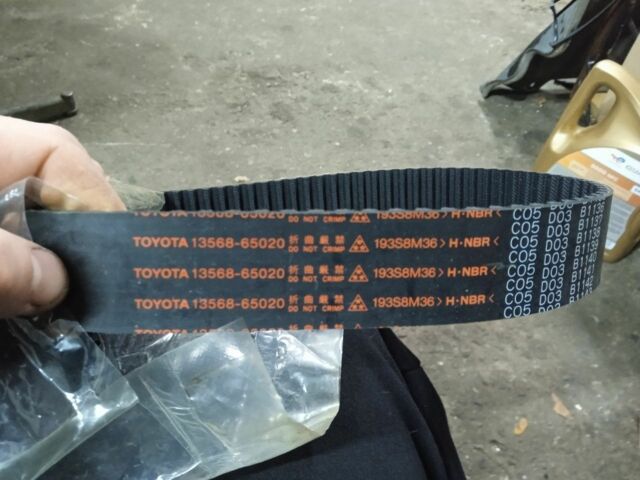 Красный Тойота 4Раннер, объемом двигателя 3 л и пробегом 267 тыс. км за 5990 $, фото 11 на Automoto.ua