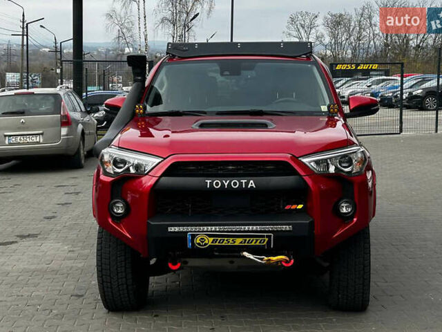Красный Тойота 4Раннер, объемом двигателя 3.96 л и пробегом 41 тыс. км за 51800 $, фото 1 на Automoto.ua