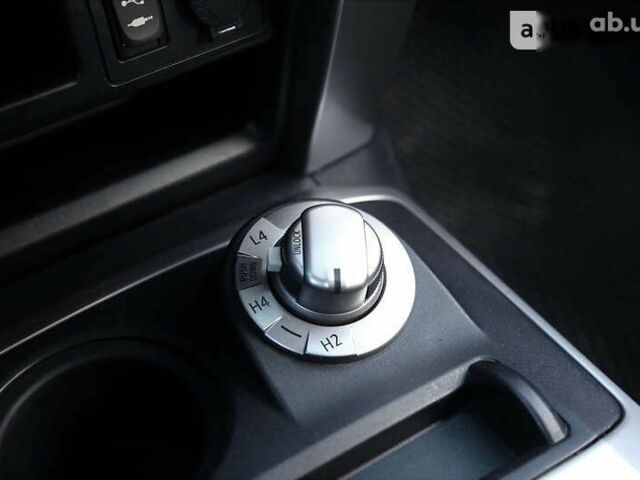 Тойота 4Раннер, объемом двигателя 0 л и пробегом 216 тыс. км за 25500 $, фото 17 на Automoto.ua