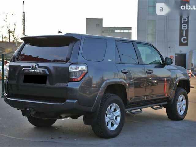 Тойота 4Раннер, объемом двигателя 0 л и пробегом 216 тыс. км за 25500 $, фото 6 на Automoto.ua