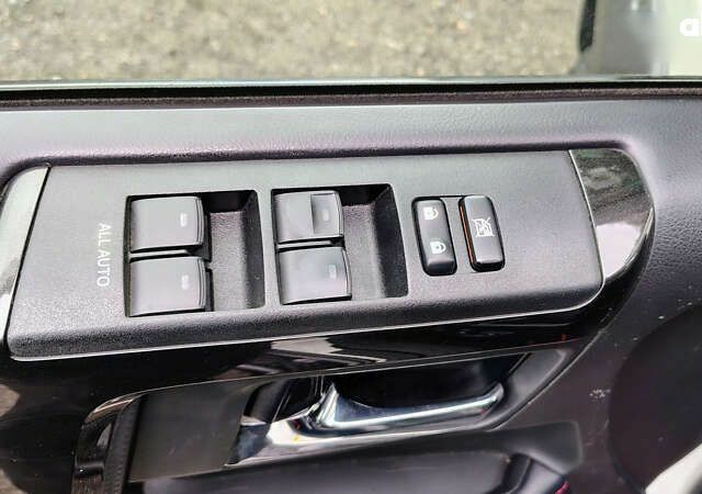 Тойота 4Раннер, об'ємом двигуна 0 л та пробігом 110 тис. км за 41200 $, фото 10 на Automoto.ua