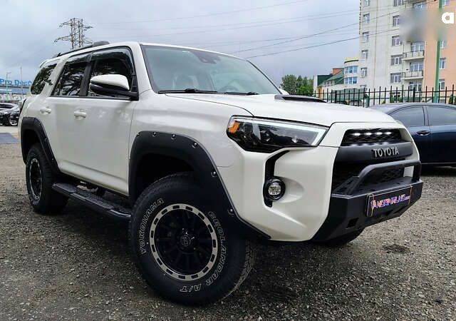 Тойота 4Раннер, об'ємом двигуна 0 л та пробігом 110 тис. км за 41200 $, фото 2 на Automoto.ua