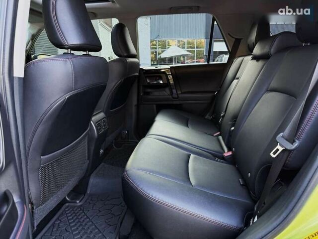 Тойота 4Раннер, объемом двигателя 4 л и пробегом 30 тыс. км за 52999 $, фото 25 на Automoto.ua