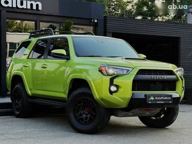 Тойота 4Раннер, объемом двигателя 4 л и пробегом 30 тыс. км за 52999 $, фото 8 на Automoto.ua