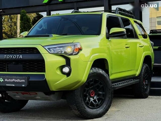 Тойота 4Раннер, объемом двигателя 4 л и пробегом 30 тыс. км за 52999 $, фото 5 на Automoto.ua