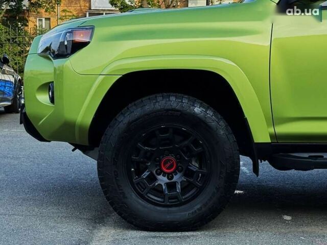 Тойота 4Раннер, объемом двигателя 4 л и пробегом 30 тыс. км за 52999 $, фото 13 на Automoto.ua