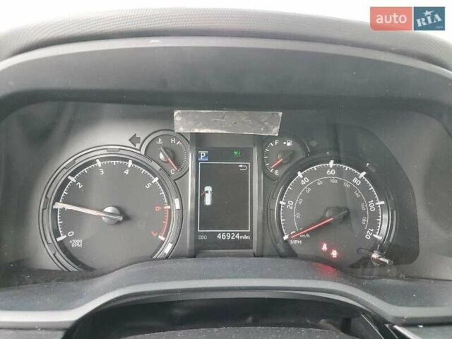 Тойота 4Раннер, объемом двигателя 3.96 л и пробегом 75 тыс. км за 15000 $, фото 8 на Automoto.ua