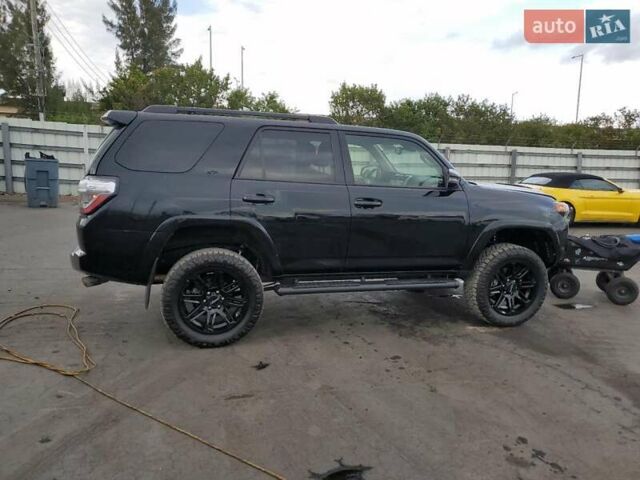 Тойота 4Раннер, объемом двигателя 3.96 л и пробегом 75 тыс. км за 15000 $, фото 2 на Automoto.ua
