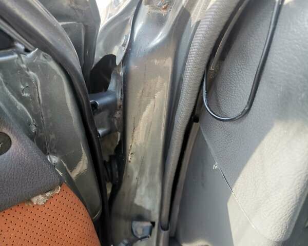 Серый Тойота 4Раннер, объемом двигателя 3 л и пробегом 285 тыс. км за 7700 $, фото 36 на Automoto.ua