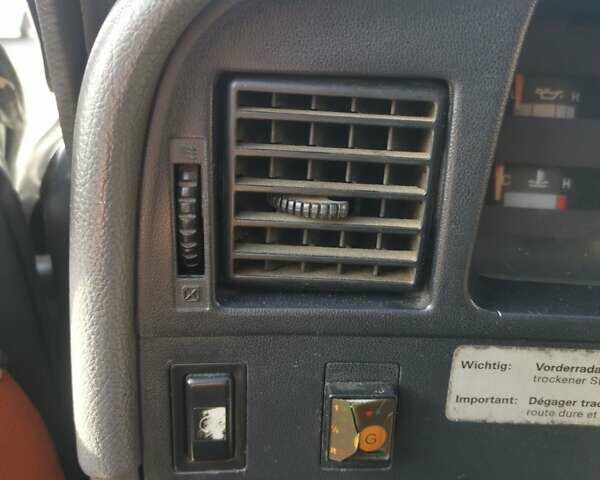 Серый Тойота 4Раннер, объемом двигателя 3 л и пробегом 285 тыс. км за 7700 $, фото 13 на Automoto.ua