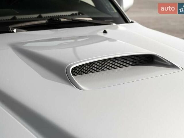 Сірий Тойота 4Раннер, об'ємом двигуна 4.7 л та пробігом 394 тис. км за 12500 $, фото 12 на Automoto.ua