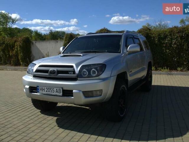 Сірий Тойота 4Раннер, об'ємом двигуна 4.7 л та пробігом 394 тис. км за 12500 $, фото 1 на Automoto.ua