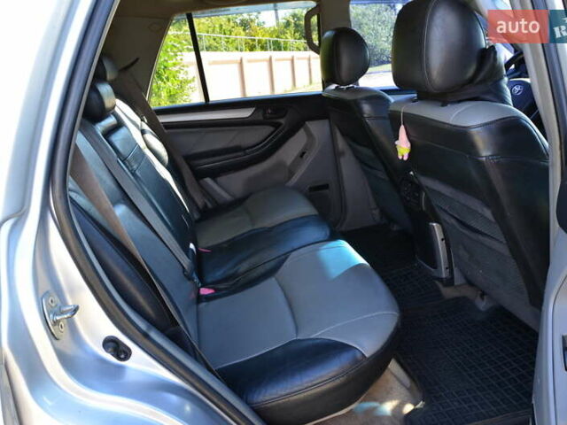 Сірий Тойота 4Раннер, об'ємом двигуна 4.7 л та пробігом 394 тис. км за 12500 $, фото 20 на Automoto.ua