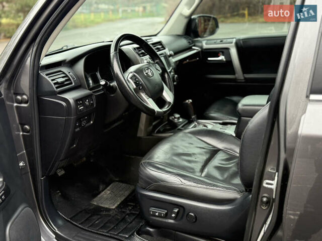 Серый Тойота 4Раннер, объемом двигателя 3.96 л и пробегом 212 тыс. км за 25555 $, фото 17 на Automoto.ua