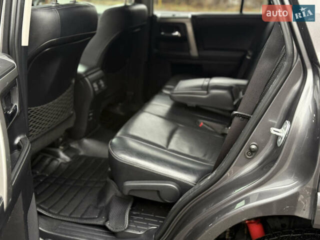 Серый Тойота 4Раннер, объемом двигателя 3.96 л и пробегом 212 тыс. км за 25555 $, фото 22 на Automoto.ua