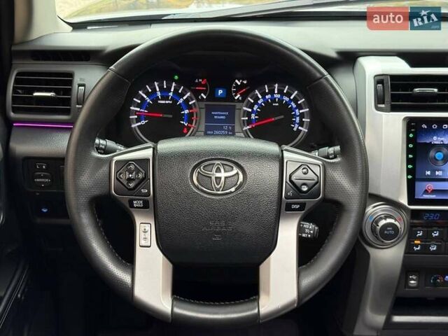 Серый Тойота 4Раннер, объемом двигателя 3.96 л и пробегом 250 тыс. км за 31500 $, фото 63 на Automoto.ua