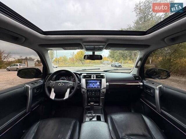 Серый Тойота 4Раннер, объемом двигателя 3.96 л и пробегом 250 тыс. км за 31500 $, фото 52 на Automoto.ua